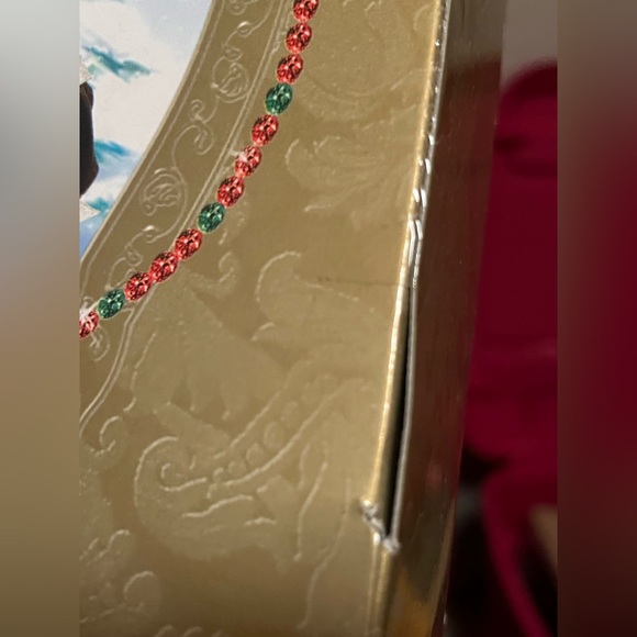 1999 Holiday Elegance Barbie - Picture 6 of 7